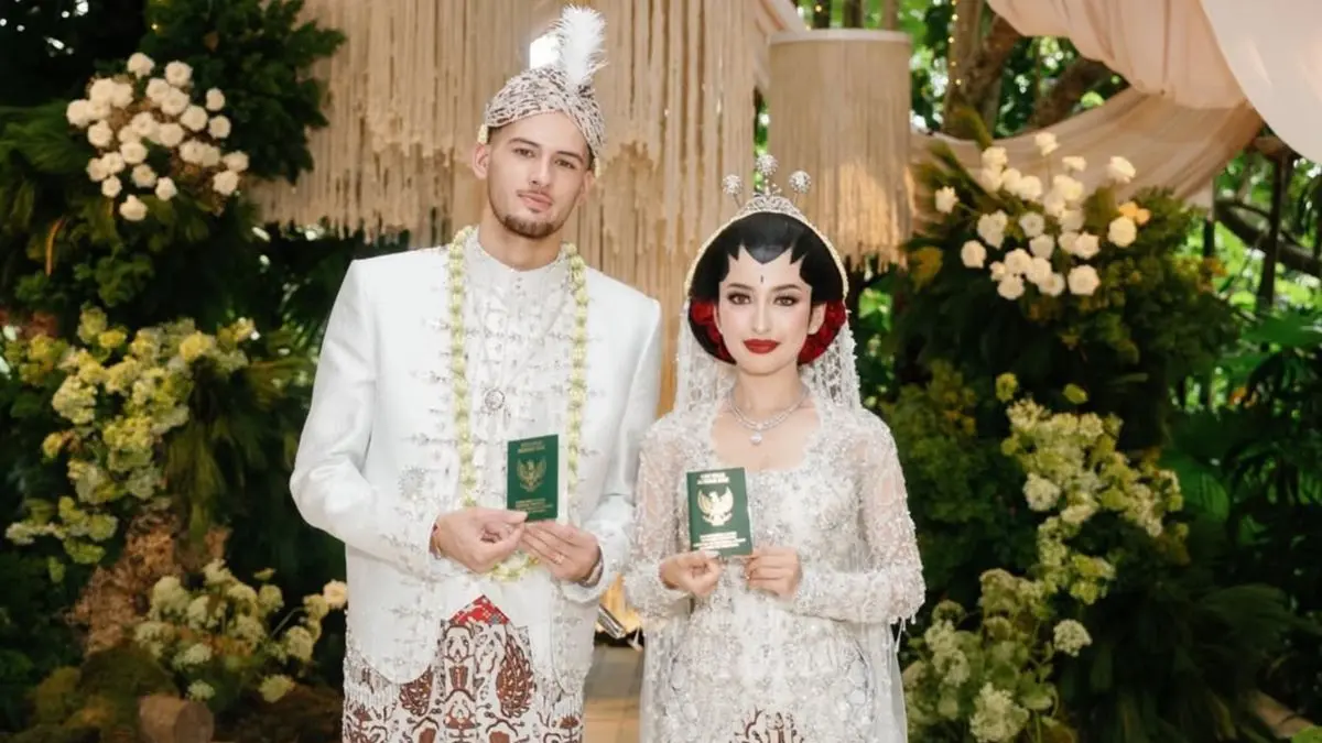 Sah! Justin Hubner dan Jennifer Coppen Menikah di Bali, Akad Nikah Berjalan Khidmat dengan Adat Jawa (Instagram/thebridestory)