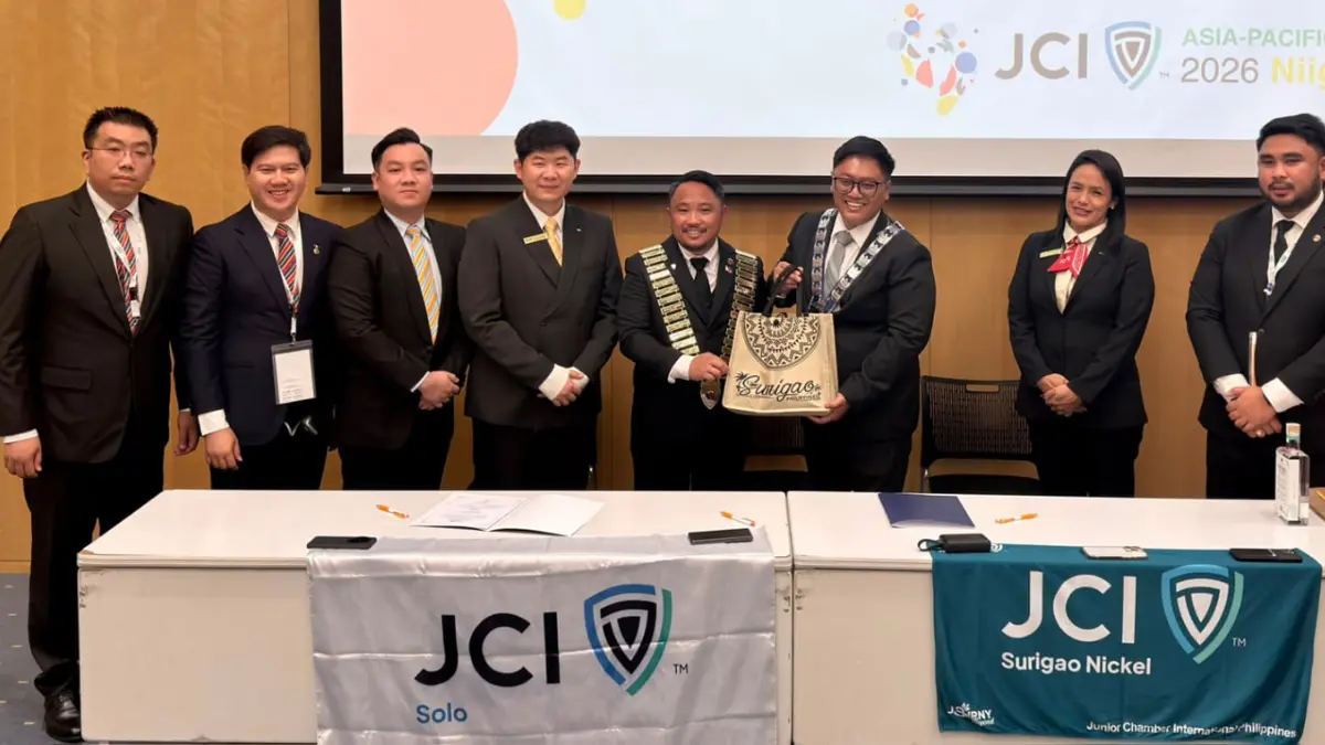 Junior Chamber International (JCI) Solo resmi menandatangani naskah perjanjian program Twinning Chapter dengan JCI Surigao, Filipina, dalam rangkaian acara Asia Pacific Conference yang berlangsung di Niigata, Jepang. (ISTIMEWA)