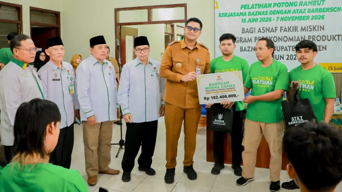 Pembukaan program pelatihan potong rambut (barbershop) yang digelar oleh Badan Amil Zakat Nasional (Baznas) Kabupaten Klaten. (Dok Bagian Prokopim Setda Klaten)

