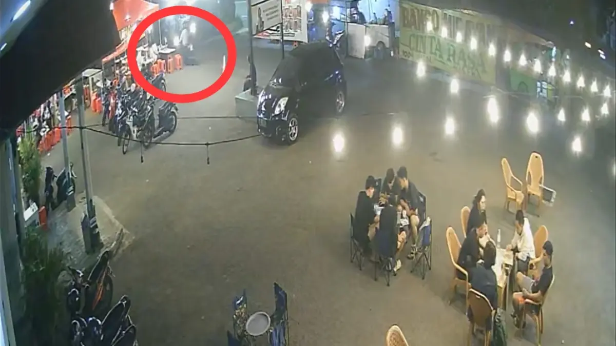 Pelaku penjambretan terjadi di depan sebuah resto di Kota Solo. (ISTIMEWA) 