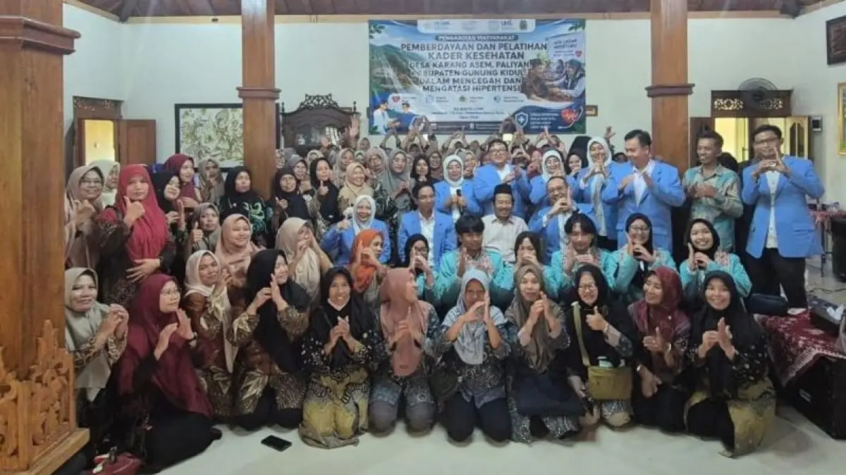 Research Group Biologi Molekuler, Imunologi dan Complementer (RG BIMOLI.COM) Fakultas Kedokteran Universitas Sebelas Maret (FK UNS) Surakarta menggelar kegiatan Pengabdian kepada Masyarakat bertajuk "Pemberdayaan dan Pelatihan Kader Kesehatan Desa Karang Asem, Paliyan, Kabupaten Gunung Kidul dalam Mencegah dan Mengatasi Hipertensi." (DOK.FK UNS)