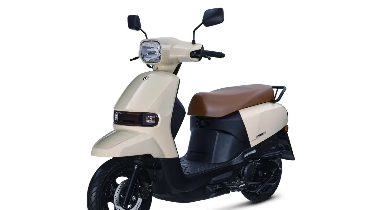 Penampakan Motor Matic Retro Suzuki, Skutik Irit dengan Konsumsi BBM Diklaim Tembus 47 Km/L (GreatBiker)