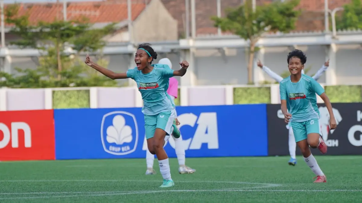 All-Stars Kudus mengakhiri babak fase grup MLSC 2026 dengan torehan sempurna
tanpa kekalahan dan nir bobol usai menaklukkan All-Stars Bandung dengan skor 3-0 di pertandingan ketiga yang berlangsung pada Kamis (25/6)