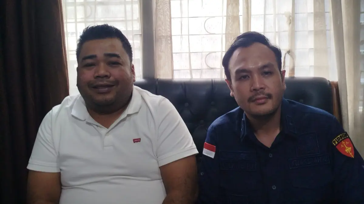 Kasi Intel Kejari Wonogiri Daud Waluyo Pohan (kiri) dan Kasi Pidsus Kejari Wonogiri Gilang Prama Jasa. (IWAN ADI/RADAR SOLO)