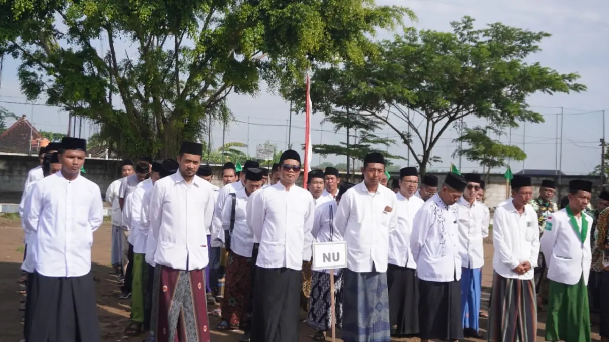 Warga Nahdlatul Ulama (NU) Kabupaten Sragen mengikuti perayaan hari santri. (Ahmad Khairudin/Radar Solo)