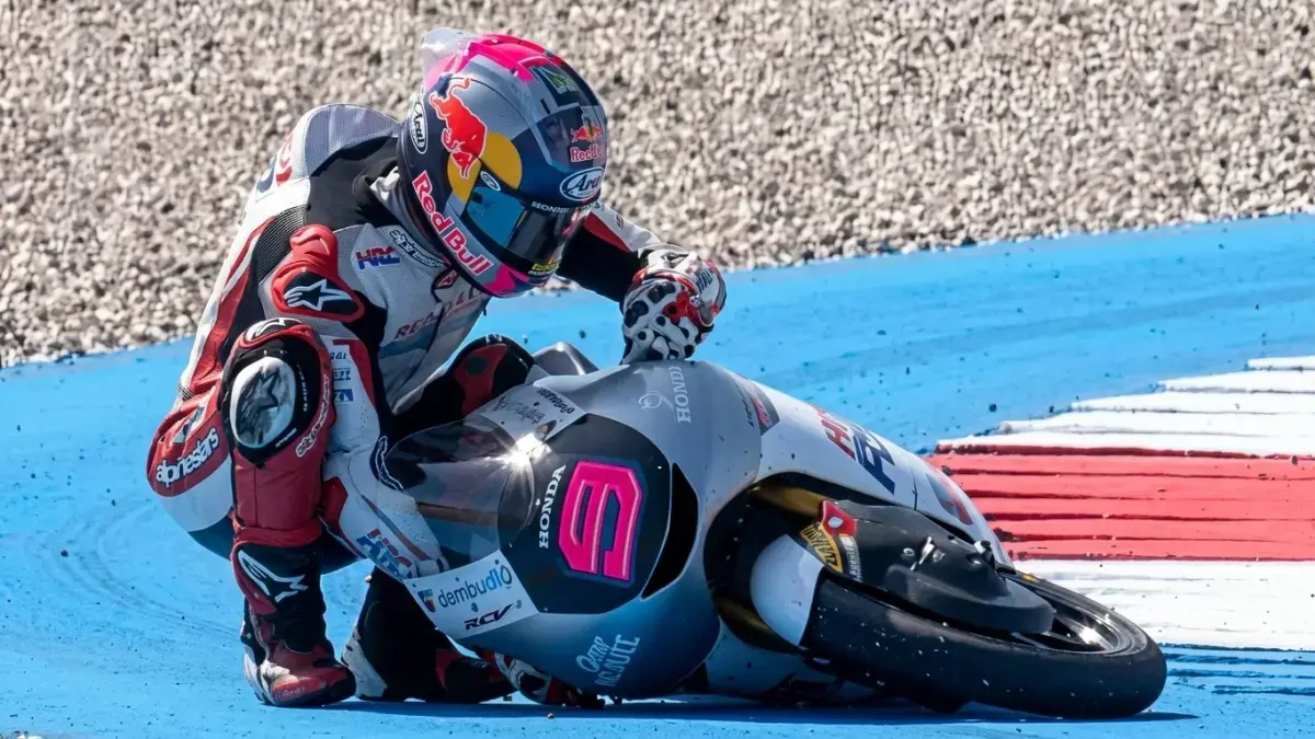 Moto3 Belanda 2026: Veda Ega Pratama Crash Saat Berpeluang Podium, Akhirnya Gagal Finis (Honda Team Asia)