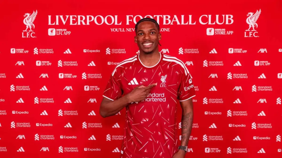 Bek muda asal Prancis, Jeremy Jacquet resmi gabung Liverpool. (Dok. Liverpool)