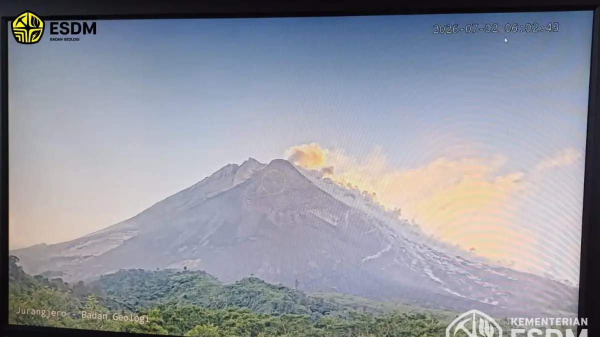 Gunung Merapi kembali luncurkan awan panas, Kamis pagi (2/7/2026), material vulkanik meluncur terjadi pada pukul 06.01 WIB. (Dok. Kementerian ESDM) 