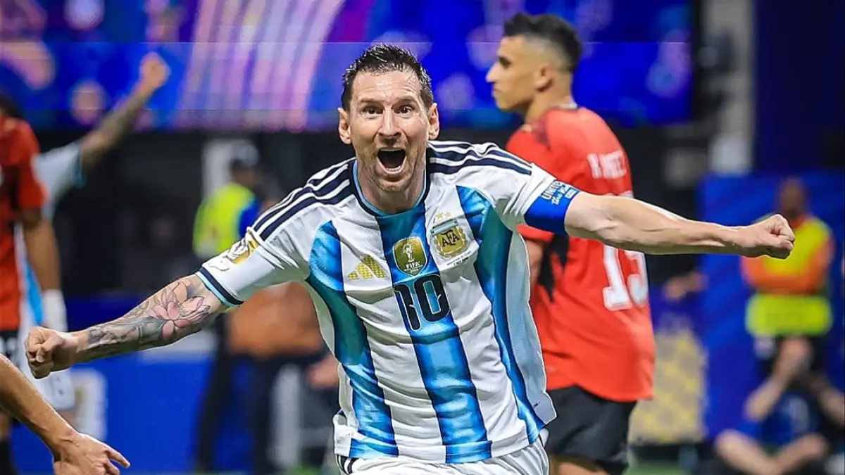 Lionel Messi merayakan golnya ke gawang Mesir di ajang Piala Dunia 2026. (INSTAGRAM: @afaseleccionen) 