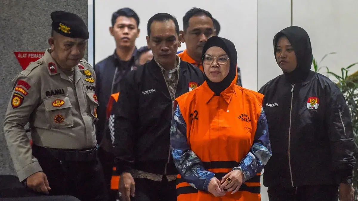 KPK Bongkar Aliran Dana Pemerasan, Bupati Sukoharjo Etik Suryani Diduga Kantongi Rp 3,7 Miliar  (ANTARA FOTO/Indrianto Eko Suwarso/agr/pri.)