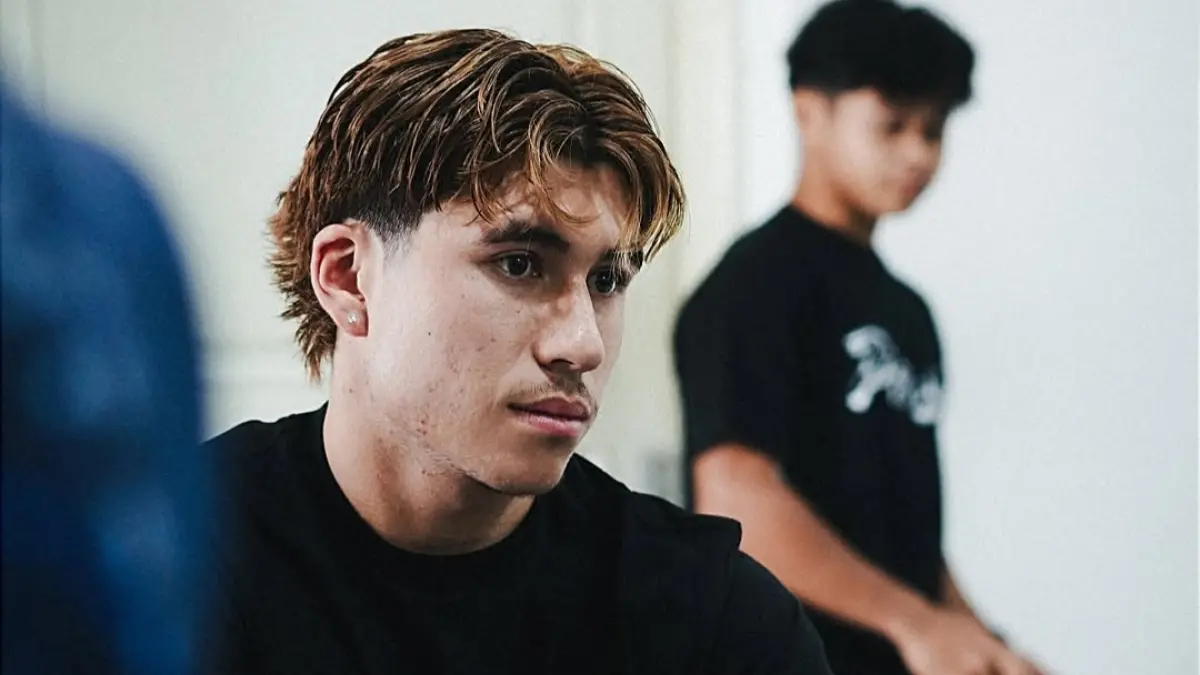 Oliver Leeming jalani tes medis bersama tim doktor Persis Solo. (Tim Media Persis Solo) 