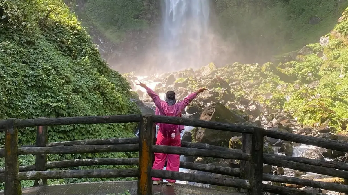 Kretek Pegat di Grojogan Sewu. (Instagram @grojogansewutawangmangu)