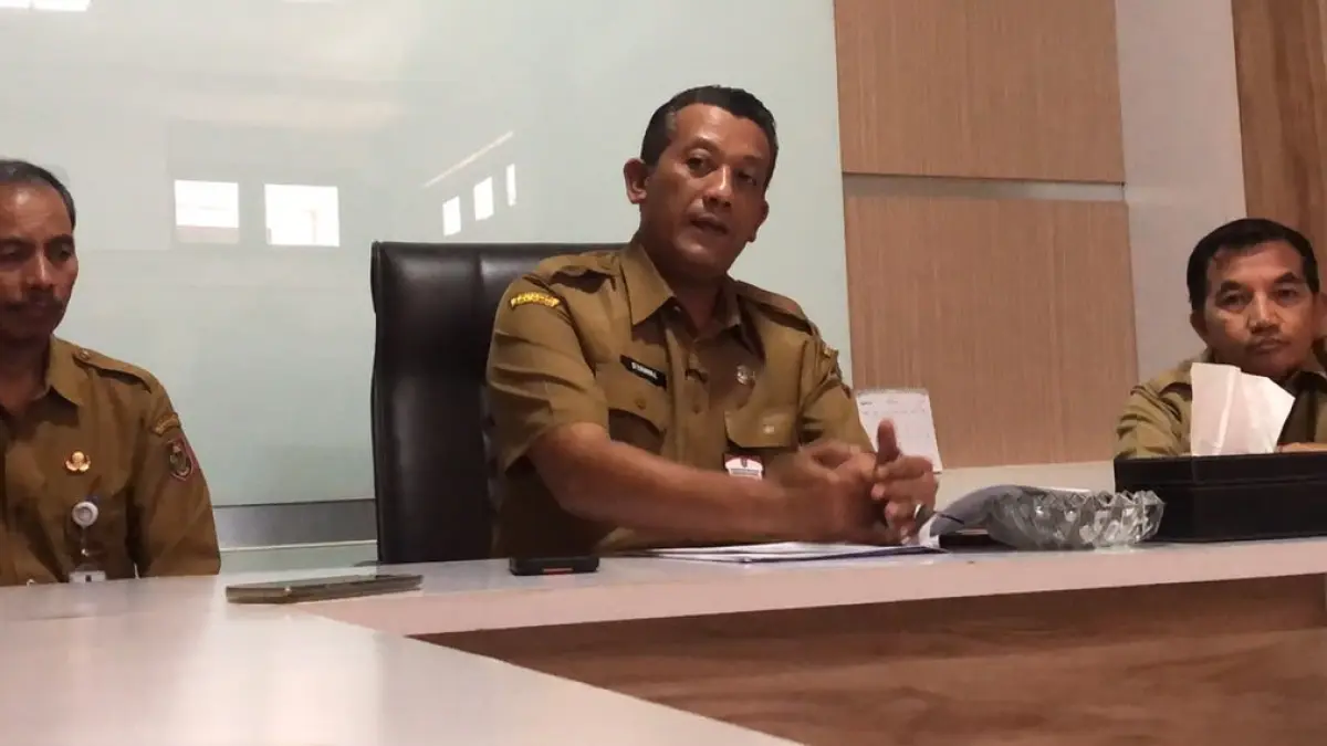 Sekda Boyolali M.Syawalludin beri keterangan dihadapan awak media, Senin (13/7/2026). (Abdul Khofid/Radar Solo)

