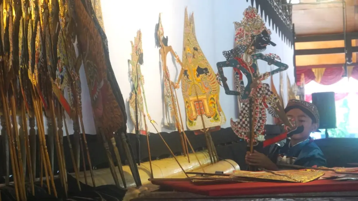Lomba dalang anak yang diikuti 15 peserta di Pendapa Monumen Juang 45, Klaten. (Angga Purenda/Radar Solo)