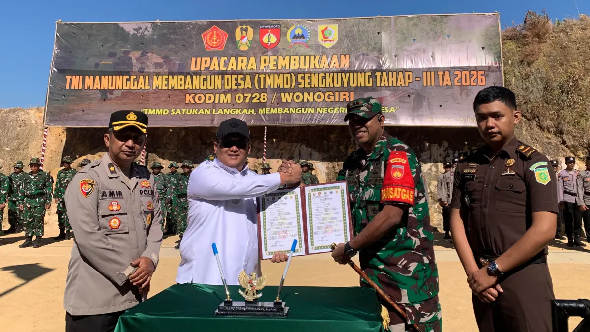 Pembukaan TMMD Sengkuyung Tahap III Tahun 2026 resmi dimulai di Desa Brenggolo, Kecamatan Jatiroto, Wonogiri, Rabu (15/7/2026). (ISTIMEWA)