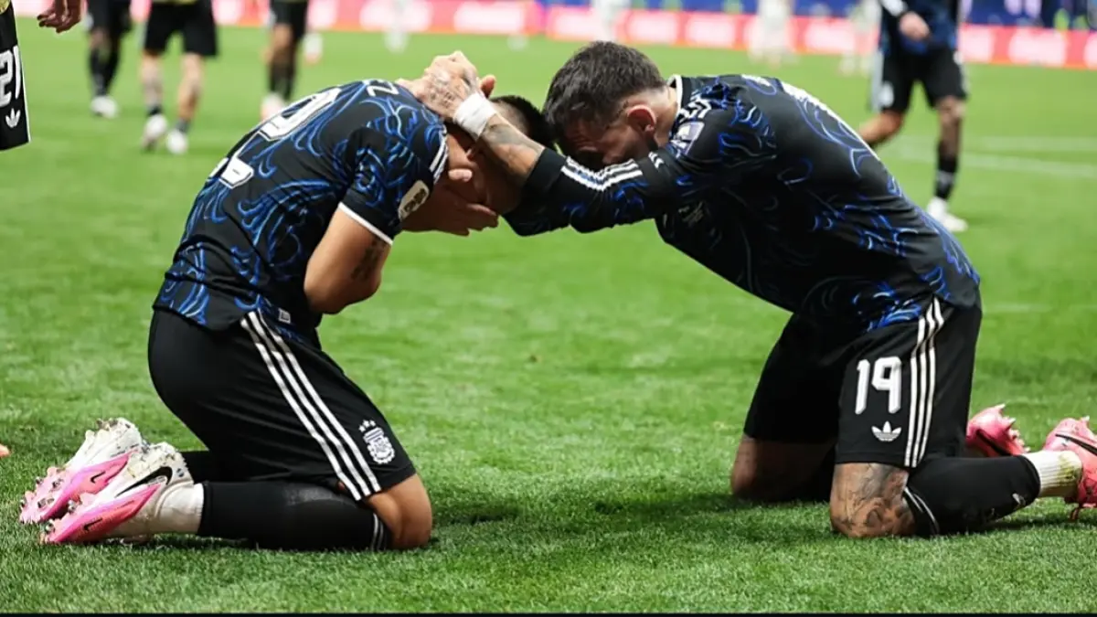 Lautaro Martinez haru usai merayakan membawa Argentina menang atas Inggris di semifinal Piala Dunia 2026. (INSTAGRAM: @lautaromartinez) 