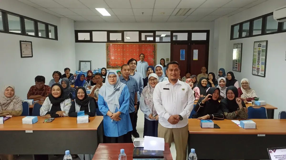 BERSINERGI: Tim dosen UNS yang tergabung dalam HRCS menyelenggarakan kegiatan pengabdian kepada masyarakat melalui Program Kemitraan Masyarakat.