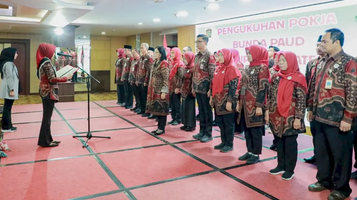 Pengukuhan Kelompok Kerja (Pokja) Bunda PAUD Kabupaten Klaten Periode 2026–2030 oleh Bunda PAUD Klaten Fahrani Hamenang, Kamis (16/7/2026). (Dokumentasi Bagian Prokopim Setda Klaten)