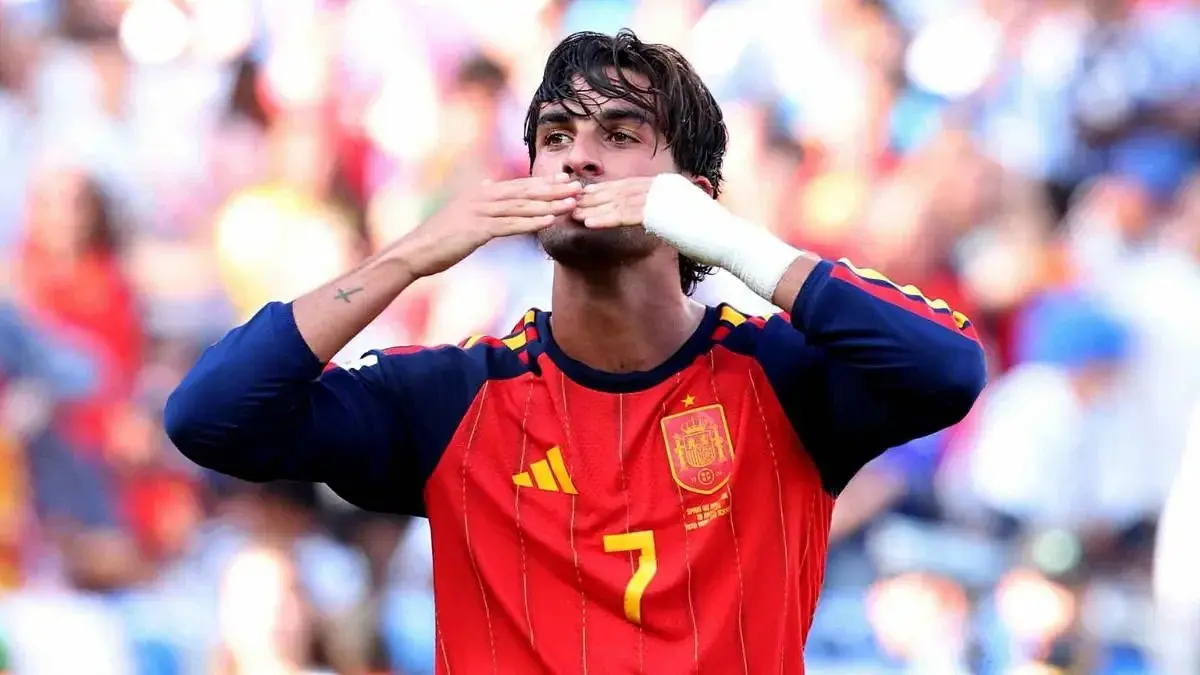 Ferran Torres jadi pahlawan timnas Spanyol yang sukses membawa pulang frofi Piala Dunia 2026. (JawaPos.com)