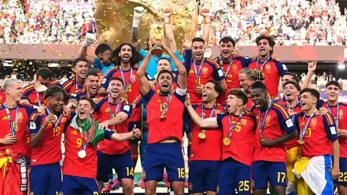 Timnas Spanyol merayakan title juara Piala Dunia 2026. 