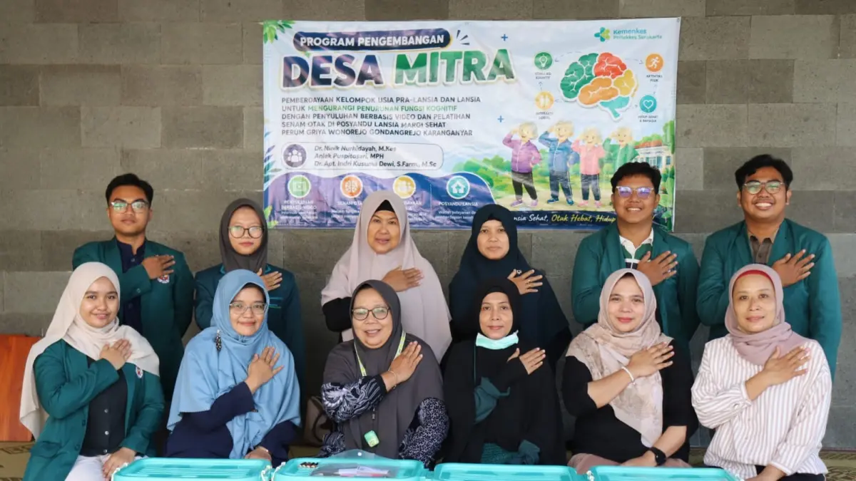 TEBAR MOTIVASI: Poltekkes Kemenkes Surakarta menggelar PPDM di Posyandu Lansia Margi Sehat, Karanganyar. (ISTIMEWA)