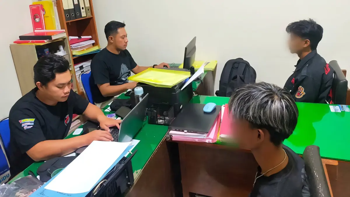  AF (23) warga Giriwoyo dan AS (22) warga Baturetno diperiksa di Mapolres Wonogiri. (DOK.POLRES WONOGIRI) 