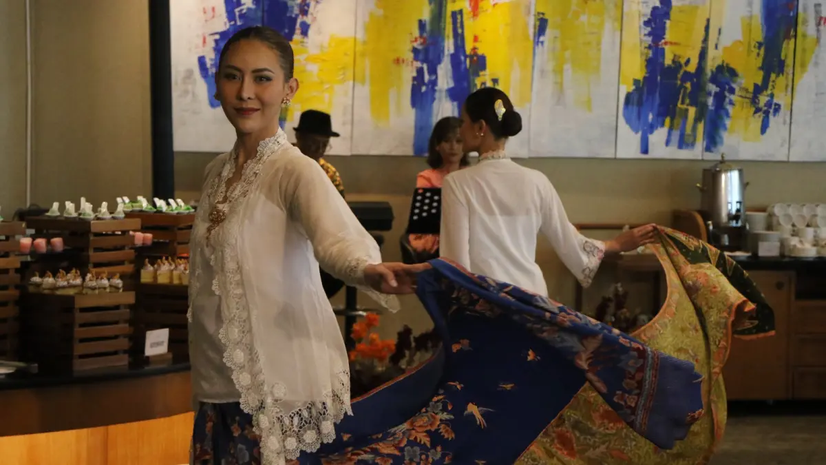 The Sunan Hotel menggelar Fashion and Luncheon di Narendra Restaurant, Kamis (23/7/2026).(Arief Budiman/Radar Solo)