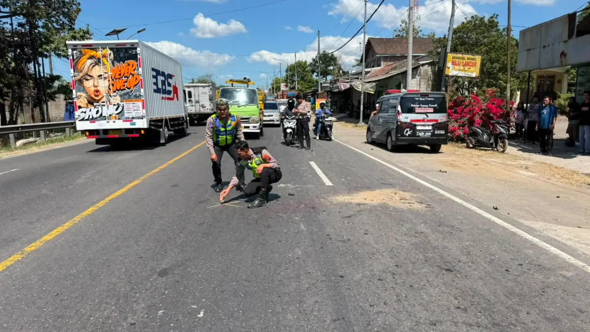 Nekat Salip di Atas Jembatan, Truk Tabrak Motor di Jalur Solo–Semarang, Satu Tewas (Dok.Satlantas Polres Boyolali)