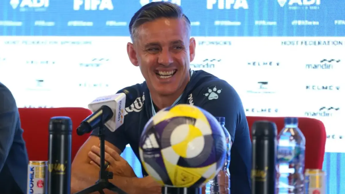 Pelatih Timnas Indonesia John Herdman. (Dery Ridwansah/JawaPos.com)

 
