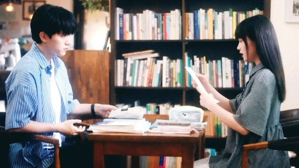 Ilustrasi Sepasang Remaja sedang Study Date.