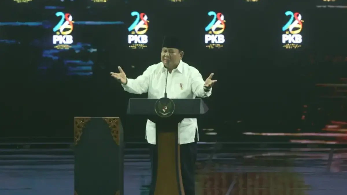 Presiden Prabowo Subianto saat pidato di mimbar pidato Harlah ke-28 PKB di Jakarta, Kamis (23/7/2026). (Dery Ridwanssh/ JawaPos.com)