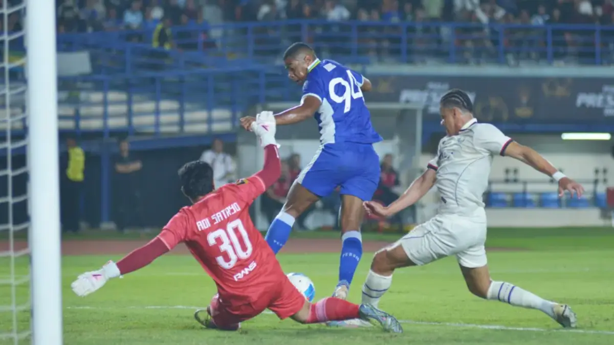 Persib Bandung saat kalahkan Arema FC 1-0 lewat gol Uilliam Barros pada laga Grup A Piala Presiden 2026. (Dok. Persib Bandung)

 
