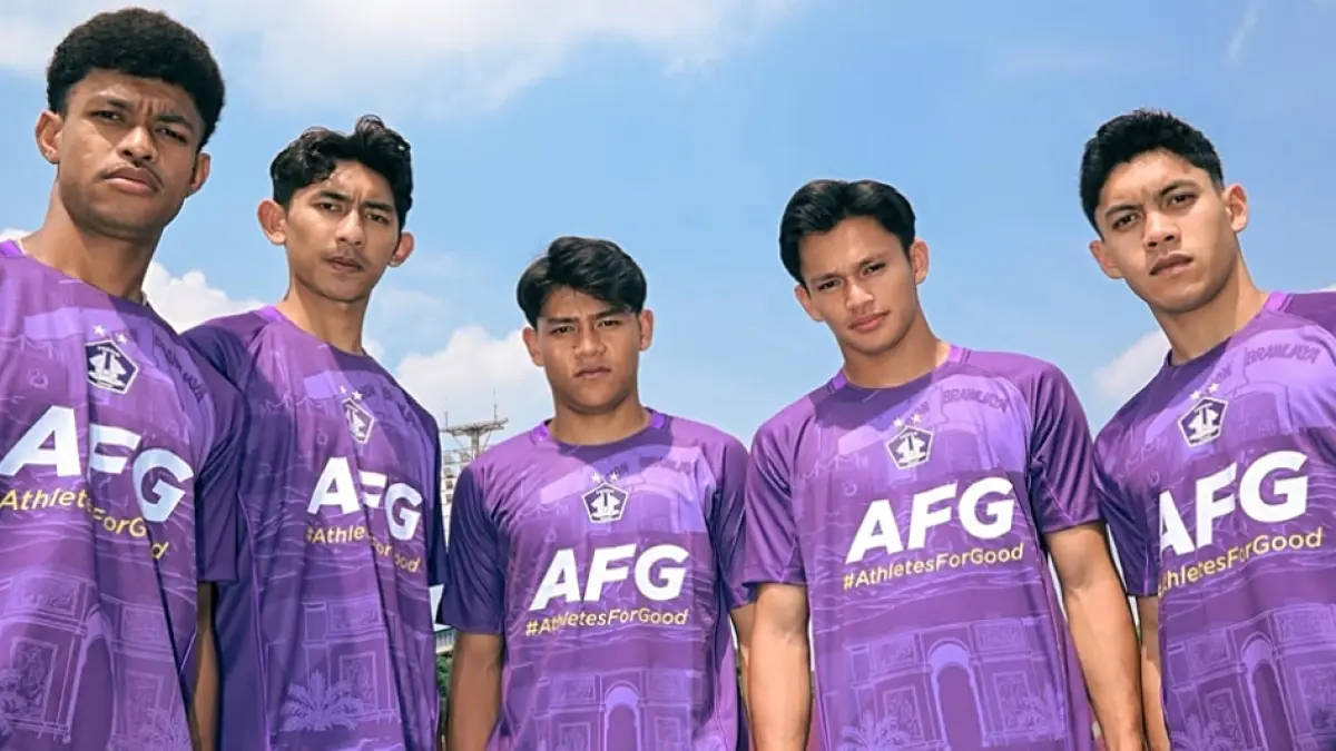 Fransiskus Alesandro, Daffa Salman, Zanadin Fariz, Dzaky Ashraf, dan Althaf Indie resmi gaung Persik Kediri. (tim Media Persik Kediri)&nbsp;