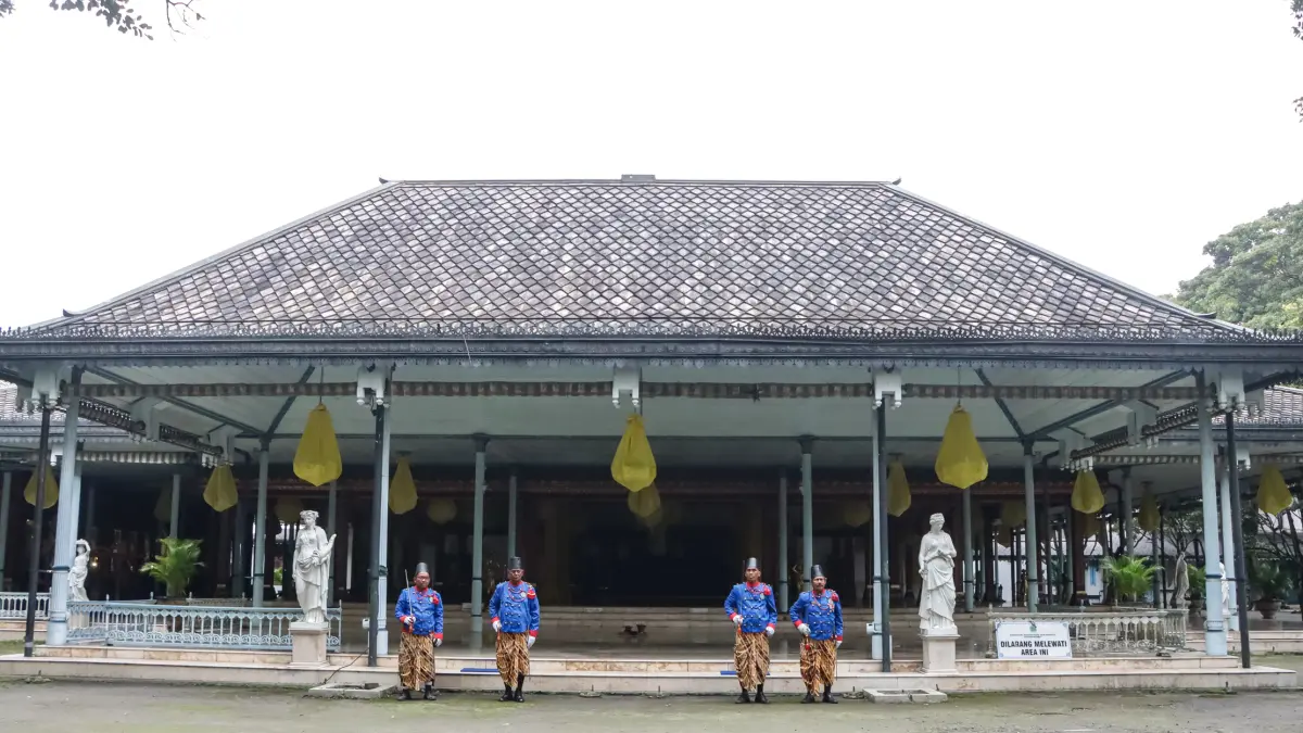 Rencana revitalisasi lanjutan Keraton Surakarta menjadi polemik dua kubu di keraton, (M Ihsan/Radar Solo)