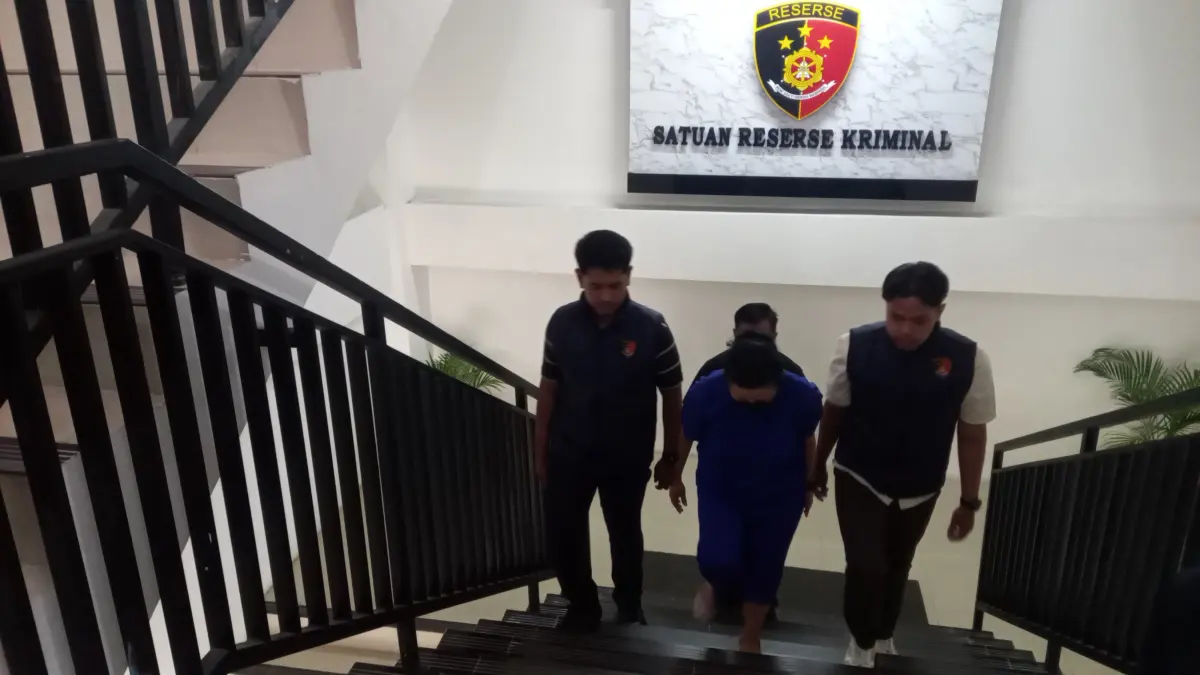 Seorang ART diamankan karena mencuri uang dan emas majikan di Solo. (A Christian/Radar Solo)