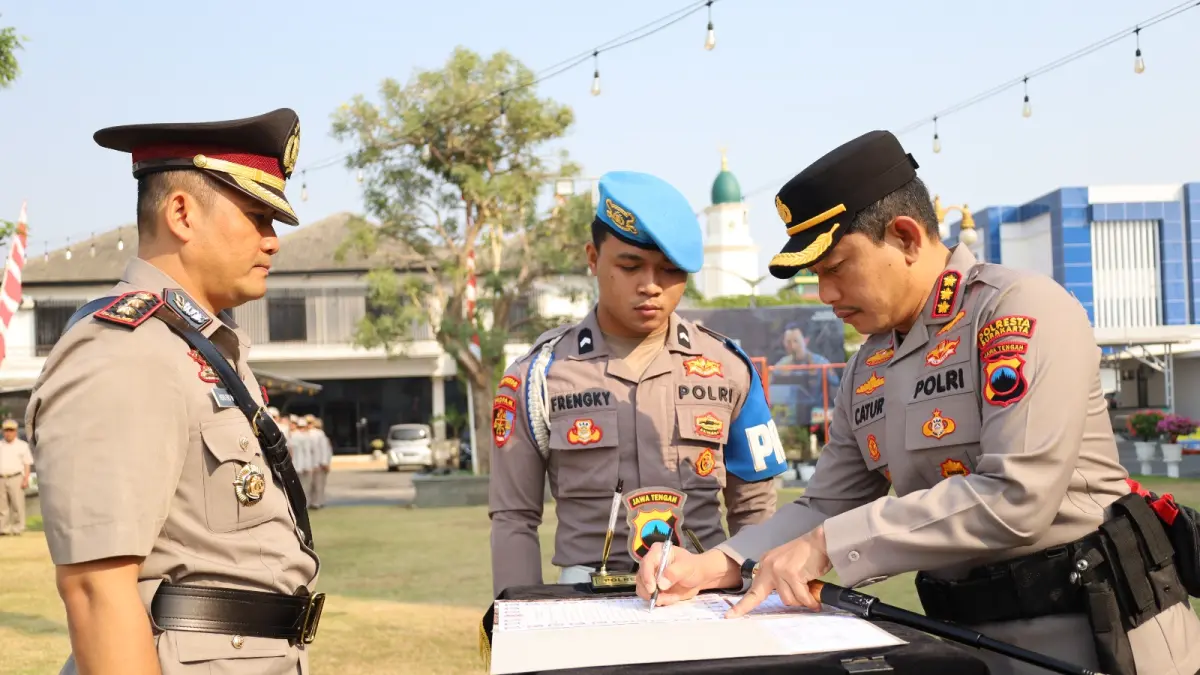 Sertijab Wakapolresta Solo AKBP Heru Eko Wibowo. (A Christian/Radar Solo)