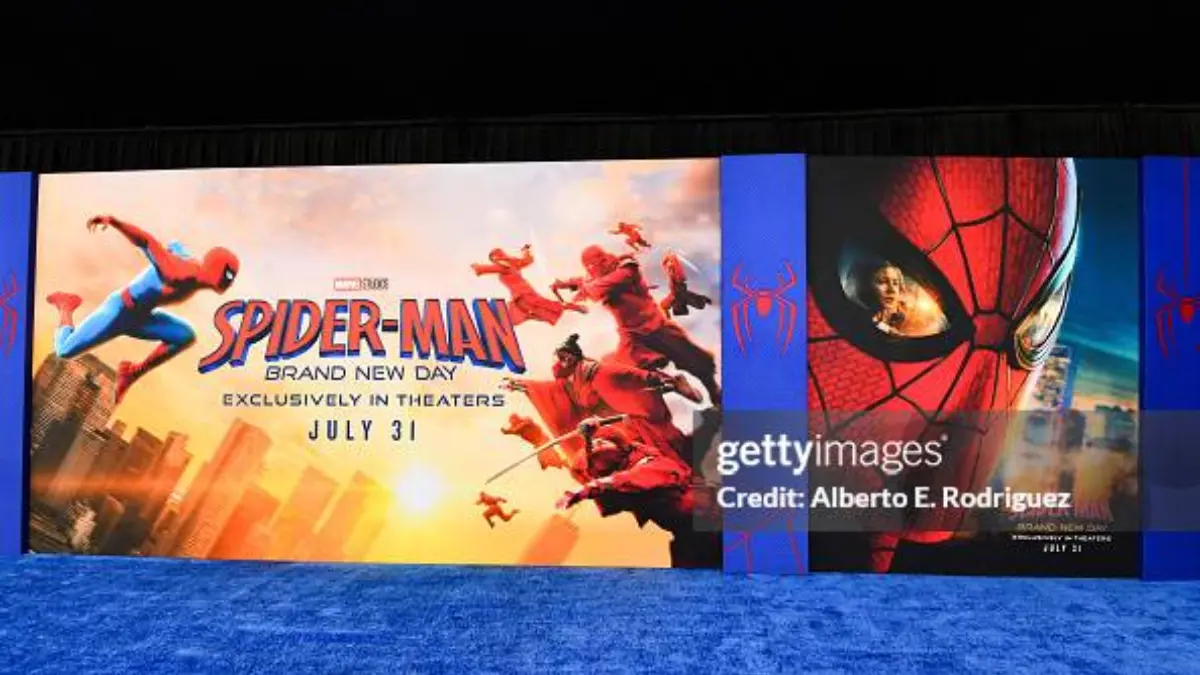 Tom Holland membuka peluang kembali memerankan Peter Parker usai Spider-Man: Brand New Day. Ia mengaku masih antusias dan siap mengenakan kostum sang manusia laba-laba selama diinginkan Marvel dan Sony.