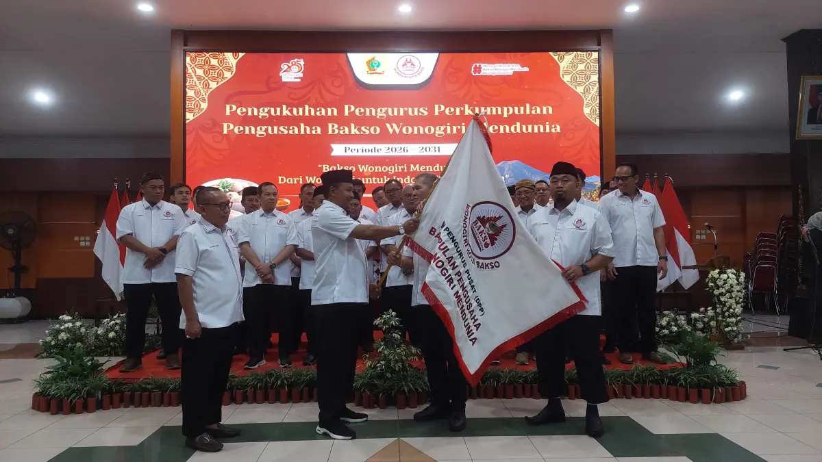Pengukuhan perkumpulan Pengusaha Bakso Wonogiri Mendunia di pendapa Rumah Dinas Bupati Wonogiri, Jumat (31/7/2026) malam. (IWAN ADI/RADAR SOLO)