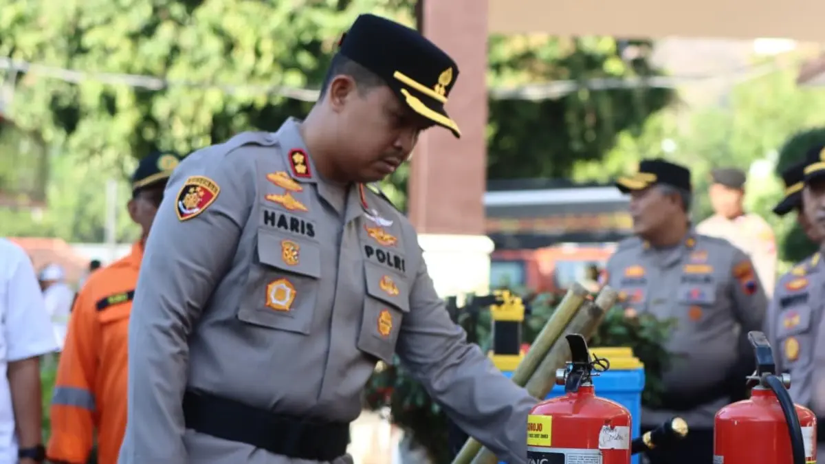 Kapolres Wonogiri AKBP Haris Munandar Hasyim cek sarana prasarana antisipasi karhutla, Rabu (5/8/2026). (IWAN ADI/RADAR SOLO)