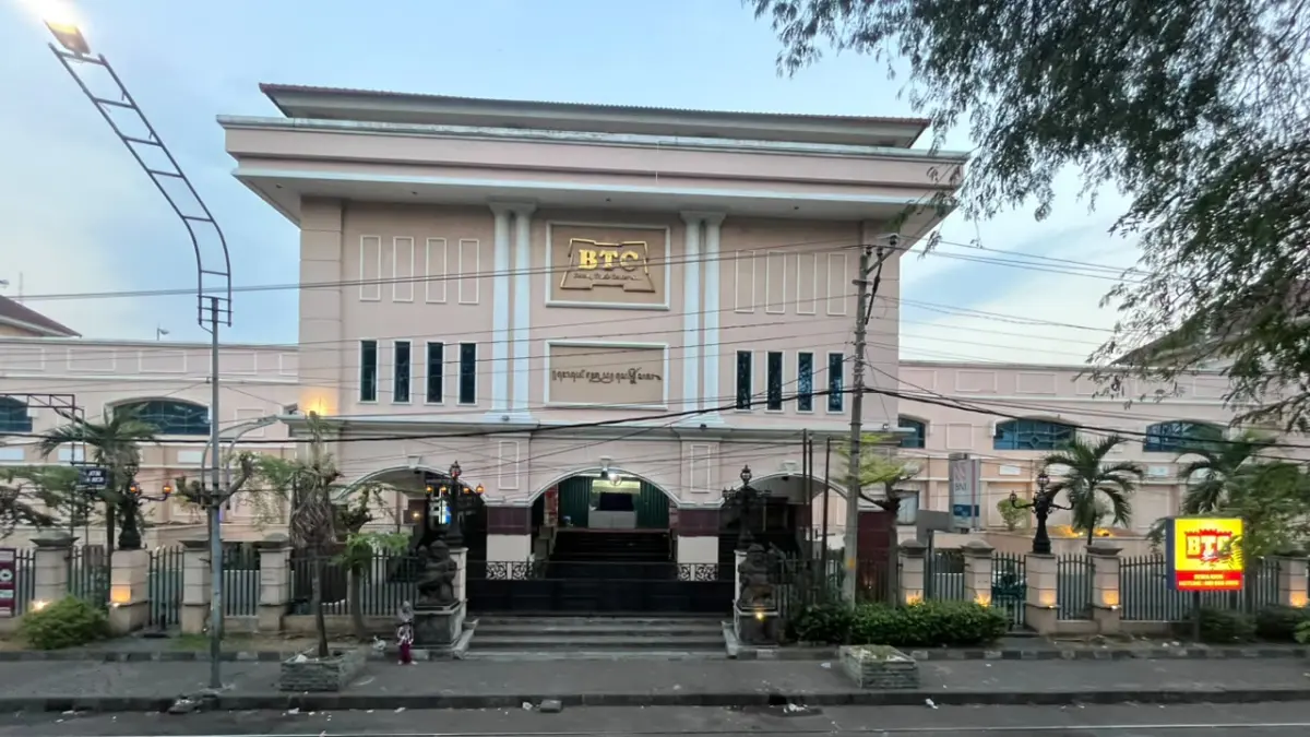 Suasana Beteng Trade Center (BTC) Solo. (M Ihsan/Radar Solo)