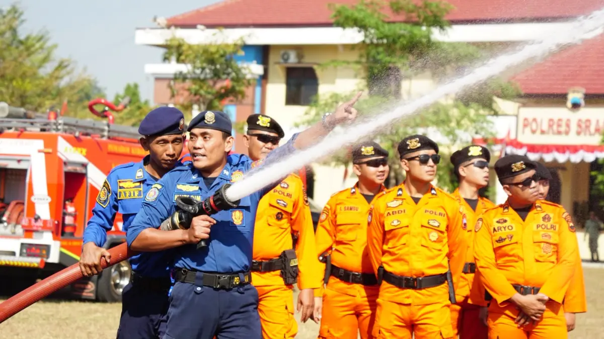 Apel kesiapsiagaan antisipasi karhutla dan kebakaran permukiman di Mapolres Sragen, Kamis (6/8/2026). (Ahmad Khairudin/Radar Solo)