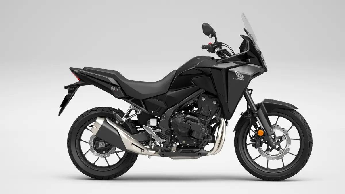 Honda NX500 Warna Graphite Black (Astra Honda Jateng)