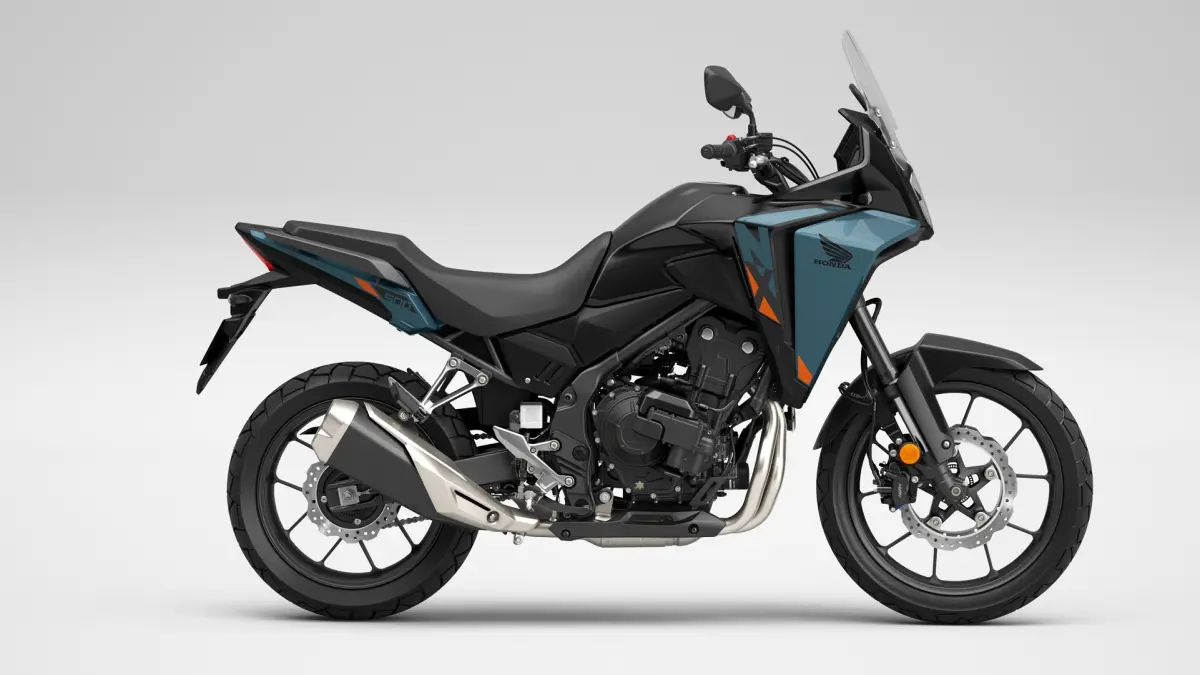 Honda NX500 Warna Mat Gunpowder Black Metallic (Astra Honda Jateng)