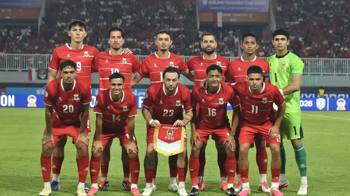 Pesepak bola Timnas Indonesia berfoto bersama sebelum melawan Vietnam pada pertandingan Grup A Piala AFF 2026 di Stadion Gelora Pakansari, Kabupaten Bogor, Jawa Barat, Senin (3/8/2026). ANTARA FOTO/Bayu Pratama S/mrh/wsj.