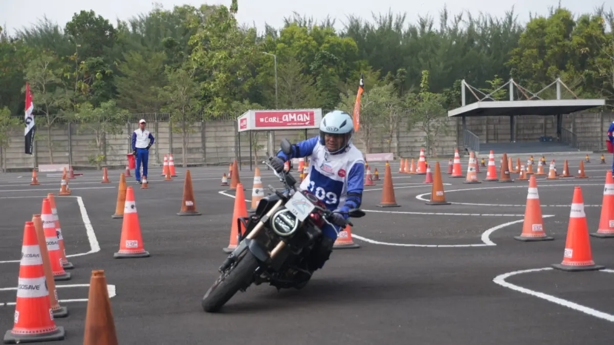  Instruktur safety riding Honda terbaik se-Indonesia berkompetisi pada kegiatan AHSRIC 2026 yang digelar 4-7 Agustus 2026 di Astra Honda Motor Safety Riding Park, Deltamas, Cikarang. (Dok. AHM)