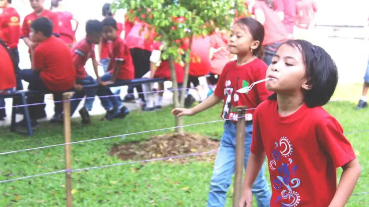 Lomba 17 Agustus Selalu Diisi oleh Orang-Orang dengan Karakter yang Beragam. 