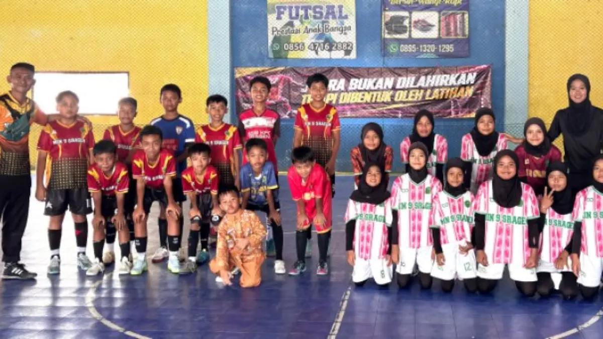  MIN 9 Sragen menerjunkan tim putra dan putri di ajang Elementary Futsal Fest Radar Solo 2026. (Istimewa)