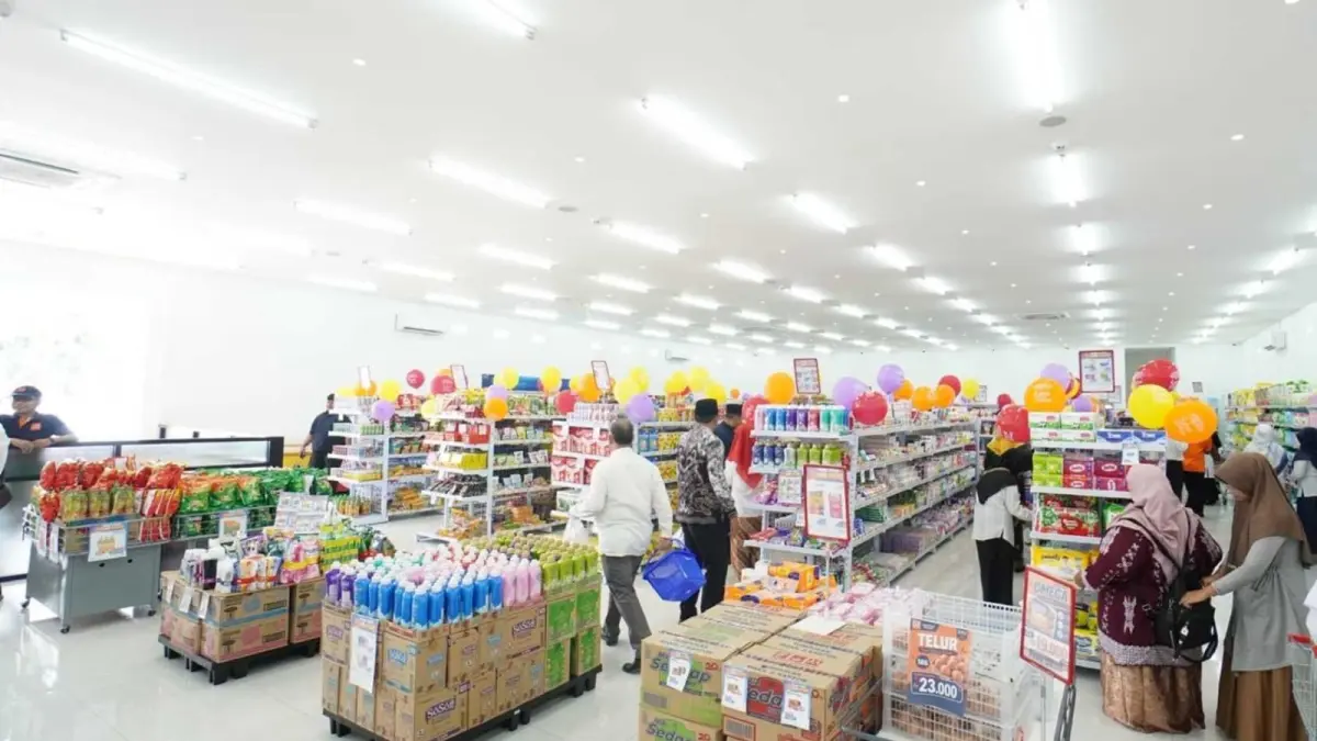 Pembukaan 58mart di Jalan Duwet Raya No. 3, Pabelan, Kartasura, Sukoharjo, Senin (17/8). (Dok. UMS)