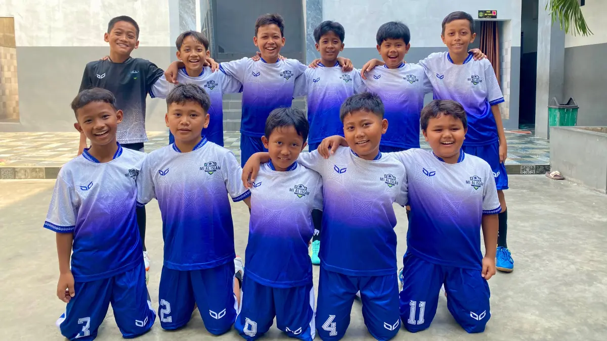 Tim futrsal putra MI Al Islam Inovatif Dibal yang akan terjun di ajang Jawa Pos Radar Solo Elementary Futsal Fest 2026. (Istimewa)