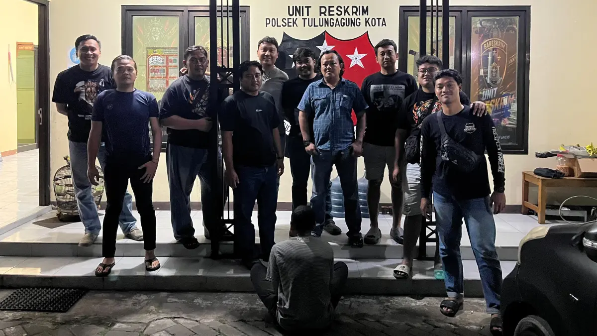 Jajaran Satreskrim Polres Wonogiri amankan pelaku penggelapan motor di Tulungagung, Jawa Timur. (Dok. Humas Polres Wonogiri) 